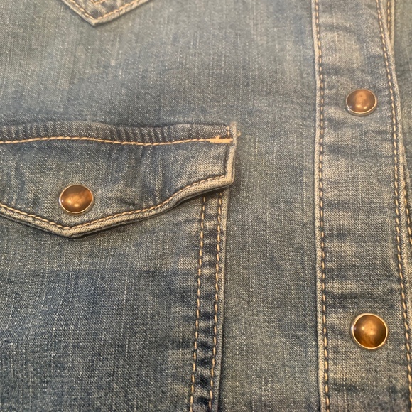 Massimo Tutti women's stretch denim shirt - Picture 5 of 10